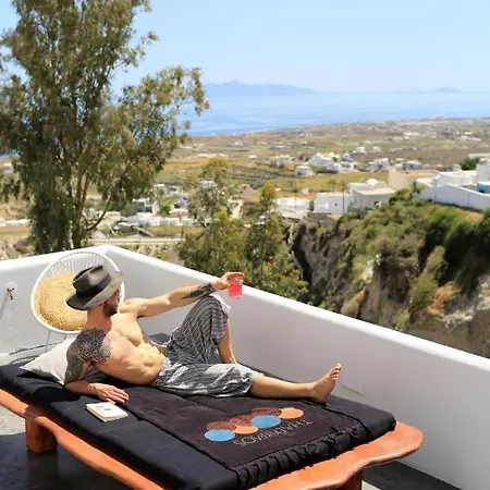 Canyon Santorini Apartment