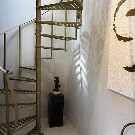 Canyon Santorini Apartment