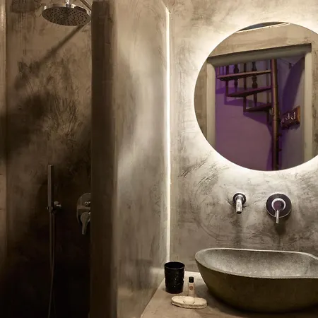 Canyon Santorini ثيرا