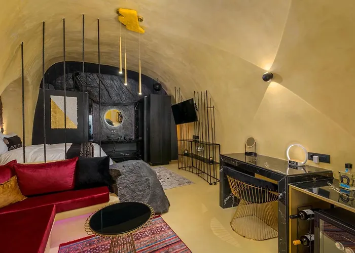 Canyon Santorini * ثيرا