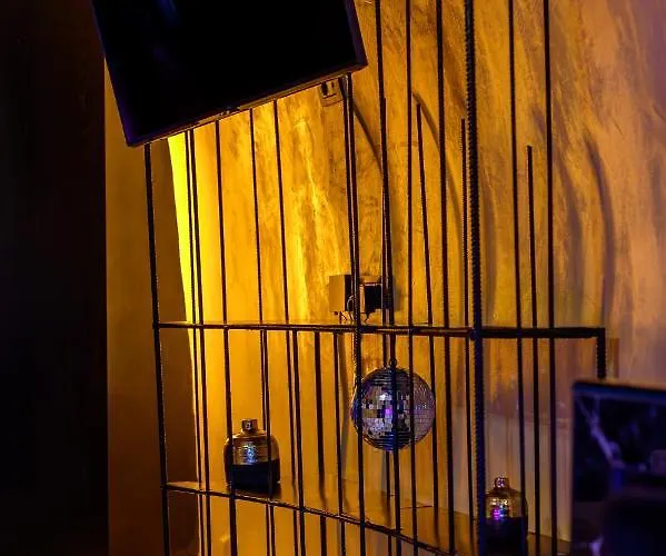 Canyon Santorini ثيرا