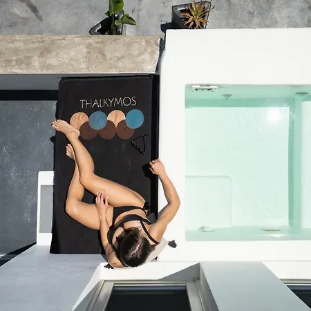 Апартаменты Canyon Santorini Тира