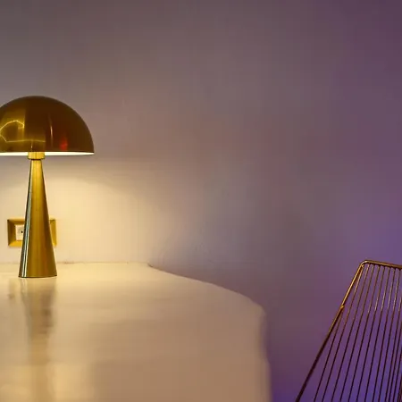 Canyon Santorini Апартаменты Тира