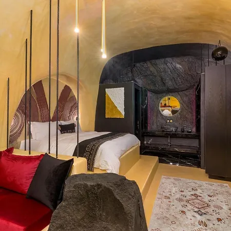 Апартаменты Canyon Santorini Тира