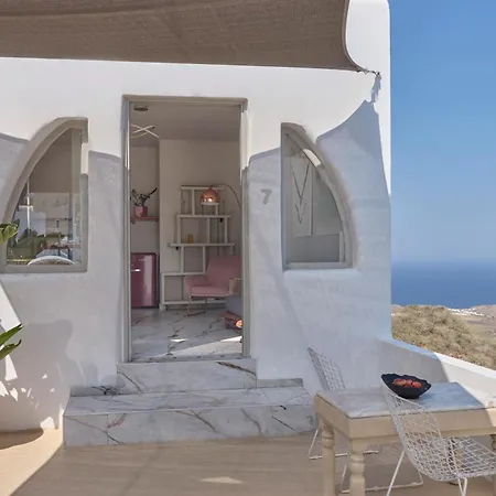 Daire Canyon Santorini