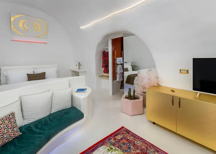 Canyon Santorini 费拉