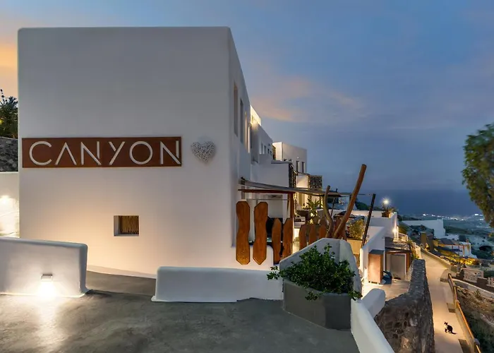Canyon Santorini 费拉