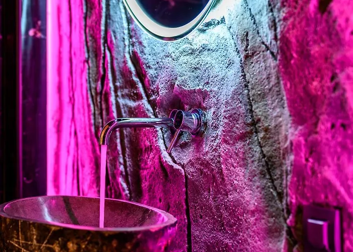 Canyon Santorini * 费拉