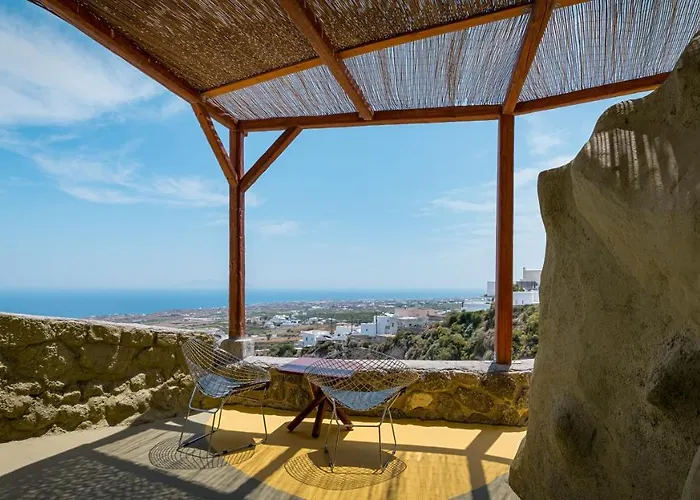 Canyon Santorini * Fira (Santorini)